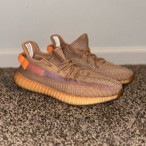 Adidas Yeezy Boost 350 V2 Earth Sneakers